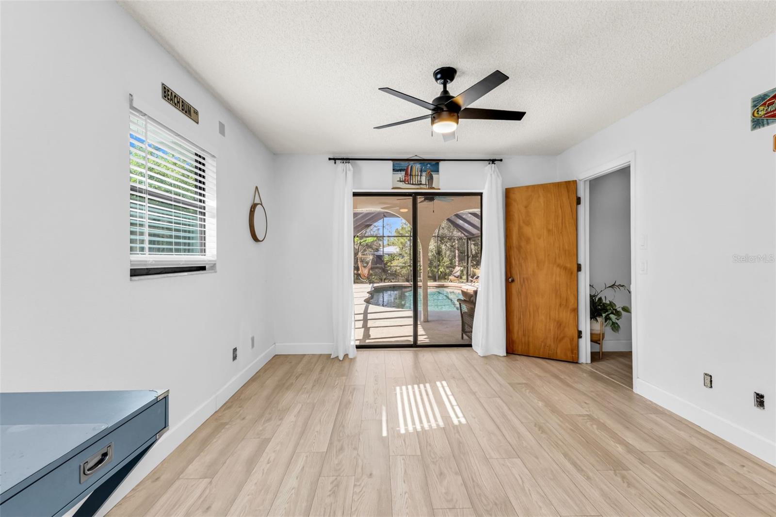 Image 25 of 76 For 1199 Beacon Drive