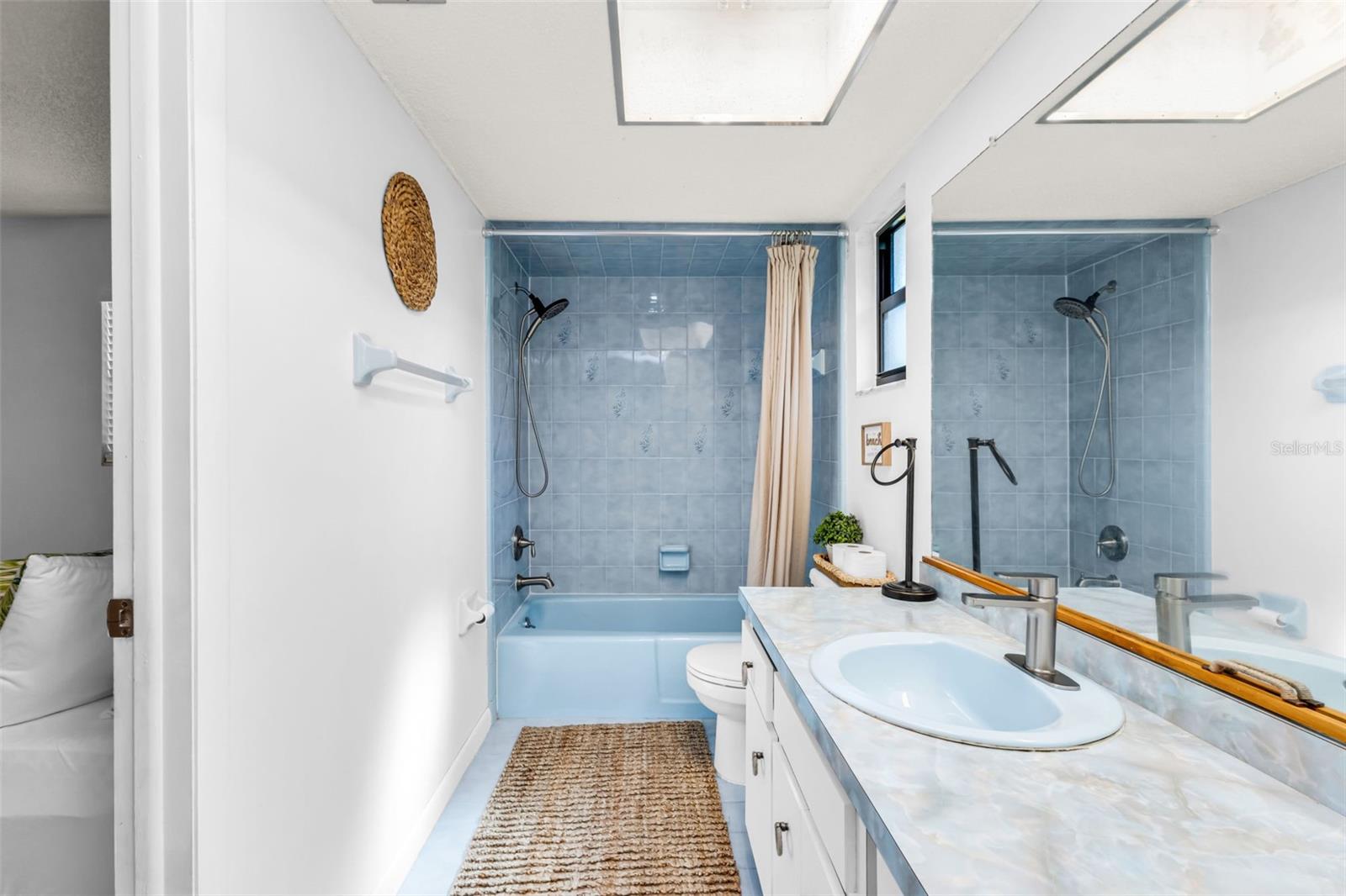 Image 27 of 76 For 1199 Beacon Drive