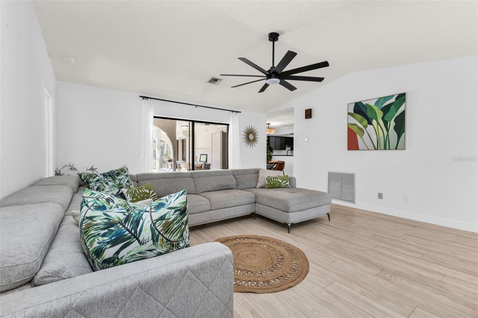 Image 33 of 76 For 1199 Beacon Drive