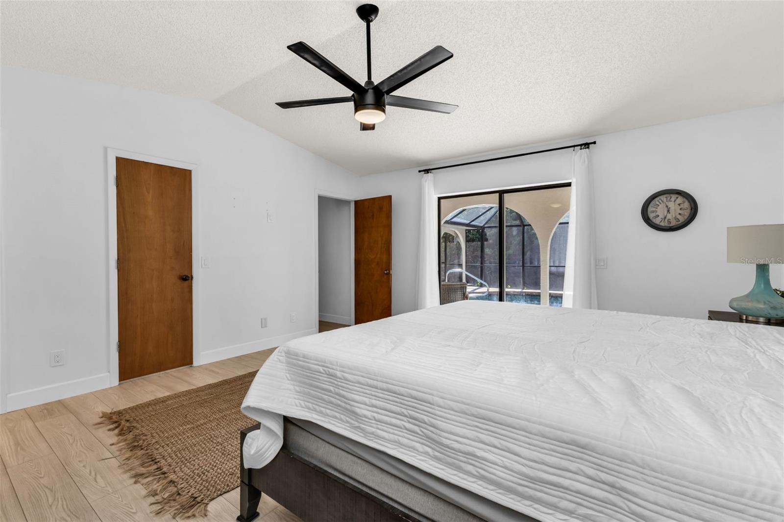 Image 44 of 76 For 1199 Beacon Drive