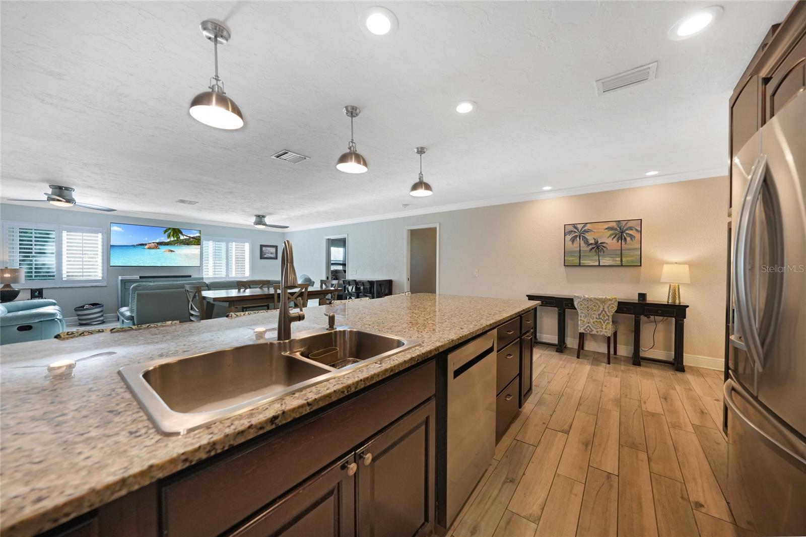 Image 11 of 65 For 4639 Kempson Lane