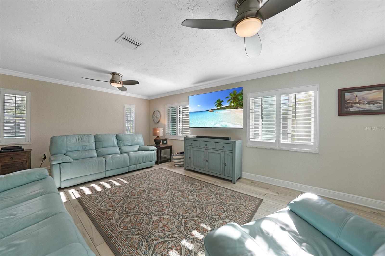 Image 19 of 65 For 4639 Kempson Lane