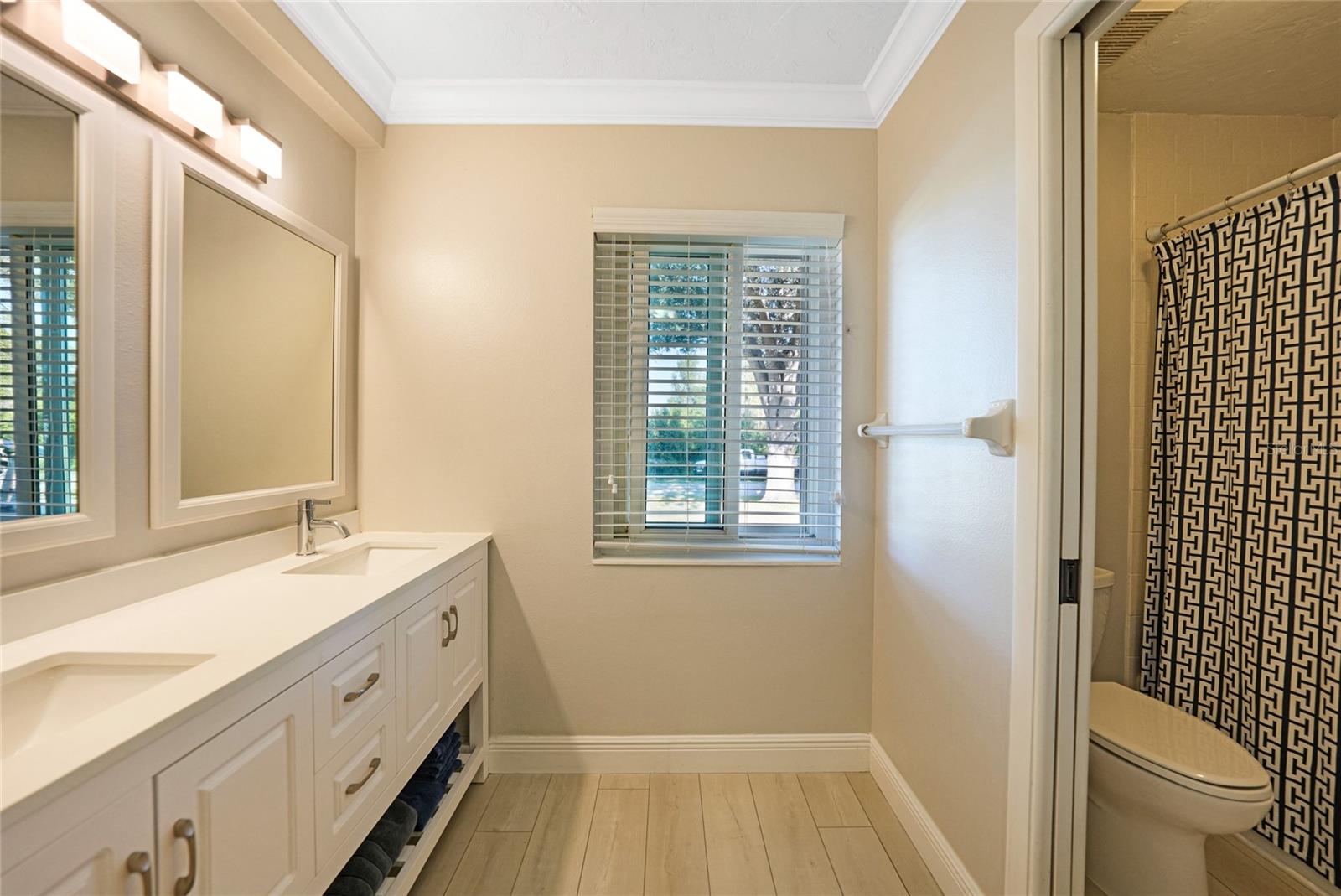 Image 24 of 65 For 4639 Kempson Lane