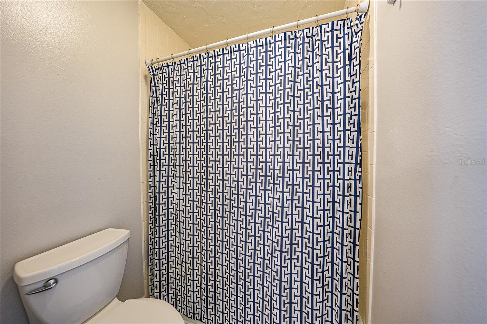 Image 25 of 65 For 4639 Kempson Lane