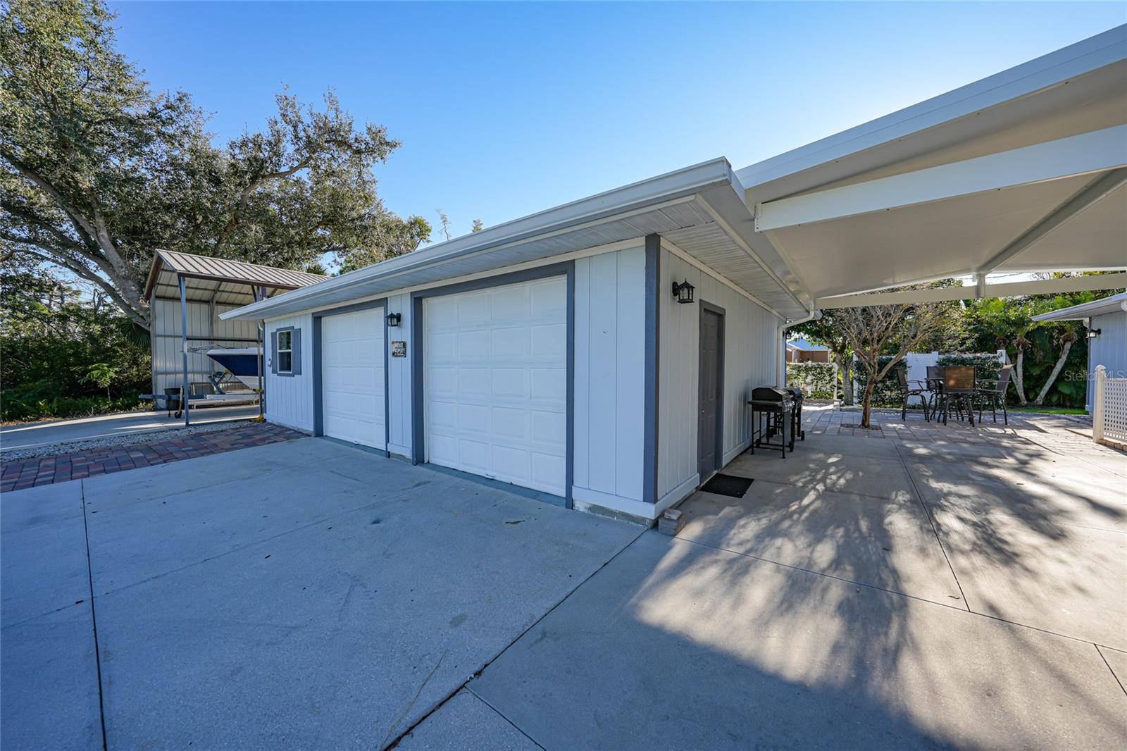 Image 4 of 65 For 4639 Kempson Lane