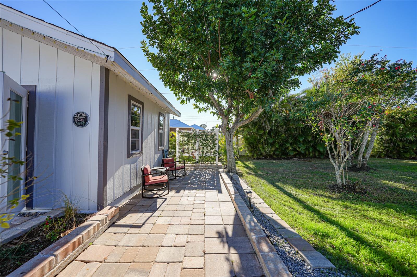 Image 42 of 65 For 4639 Kempson Lane