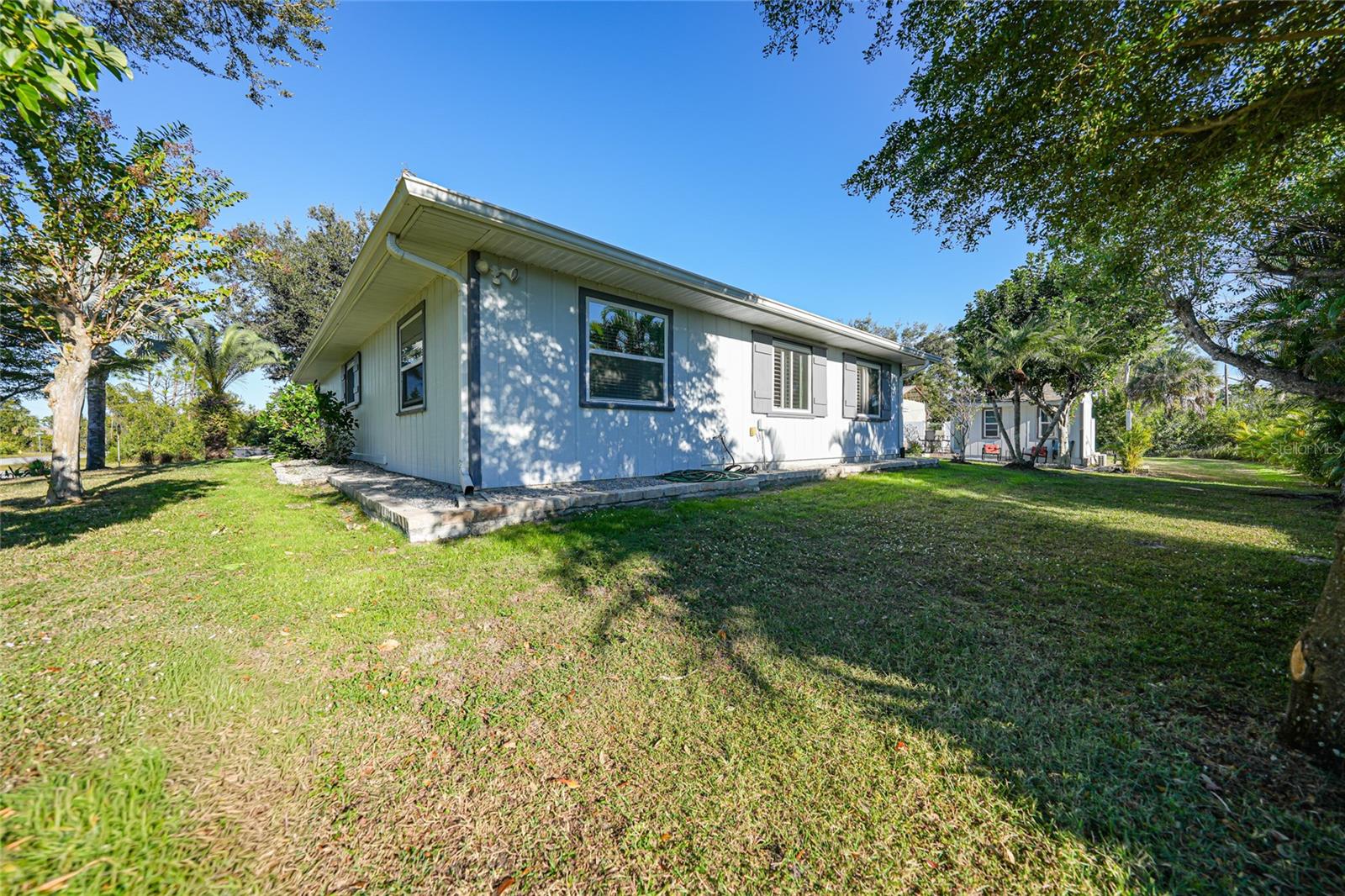 Image 47 of 65 For 4639 Kempson Lane