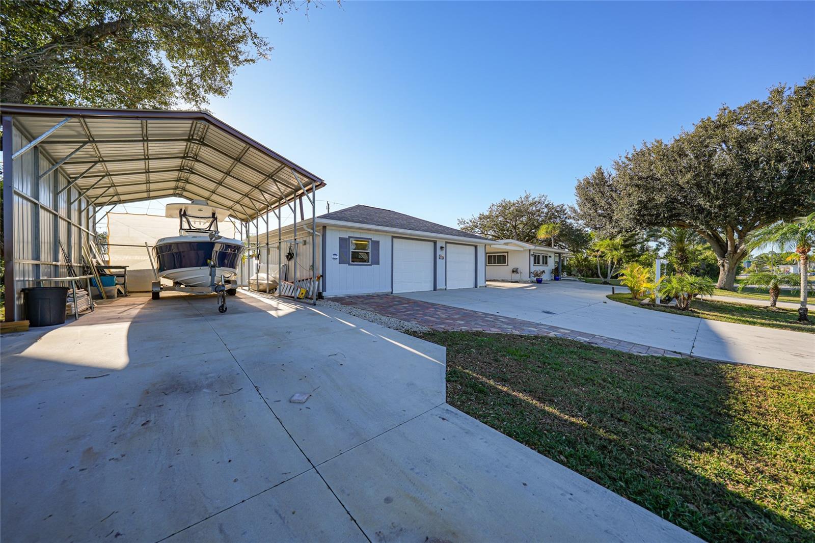 Image 5 of 65 For 4639 Kempson Lane