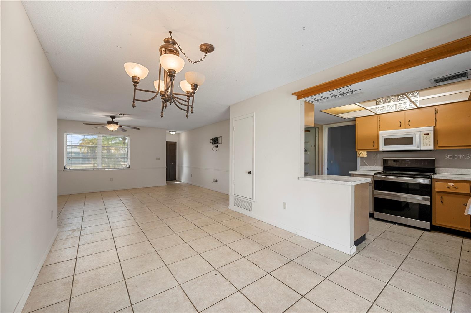 Image 12 of 38 For 2158 Beacon Drive