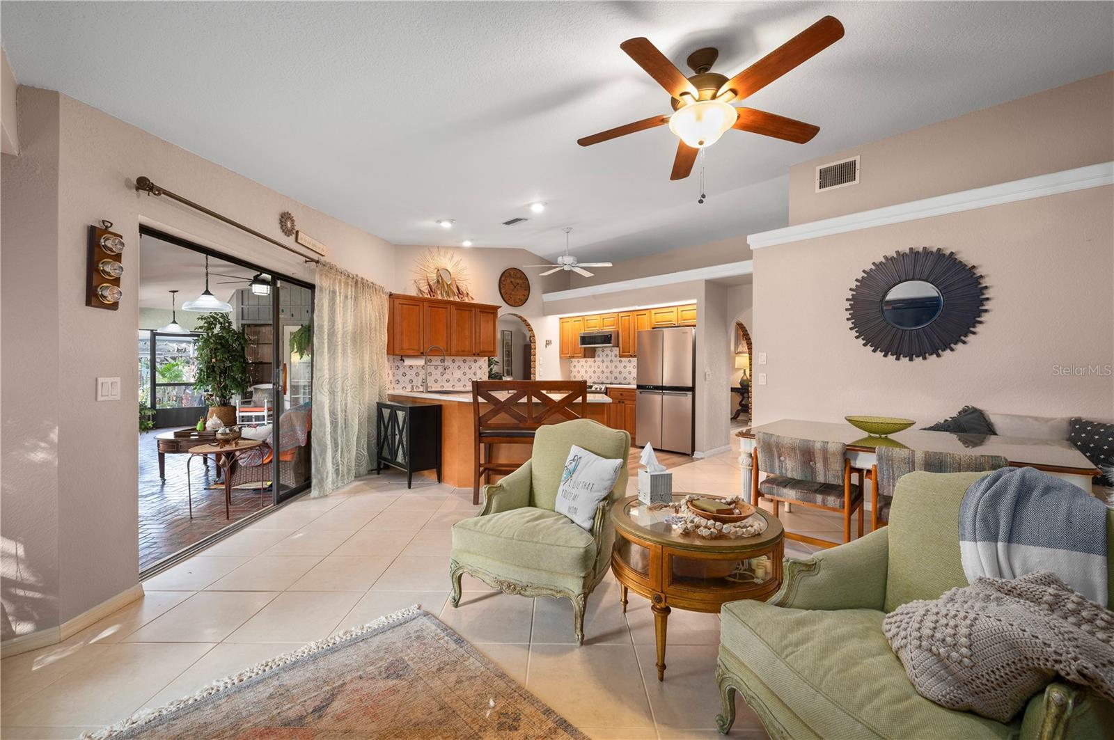 Image 22 of 77 For 28427 Sabal Palm Drive