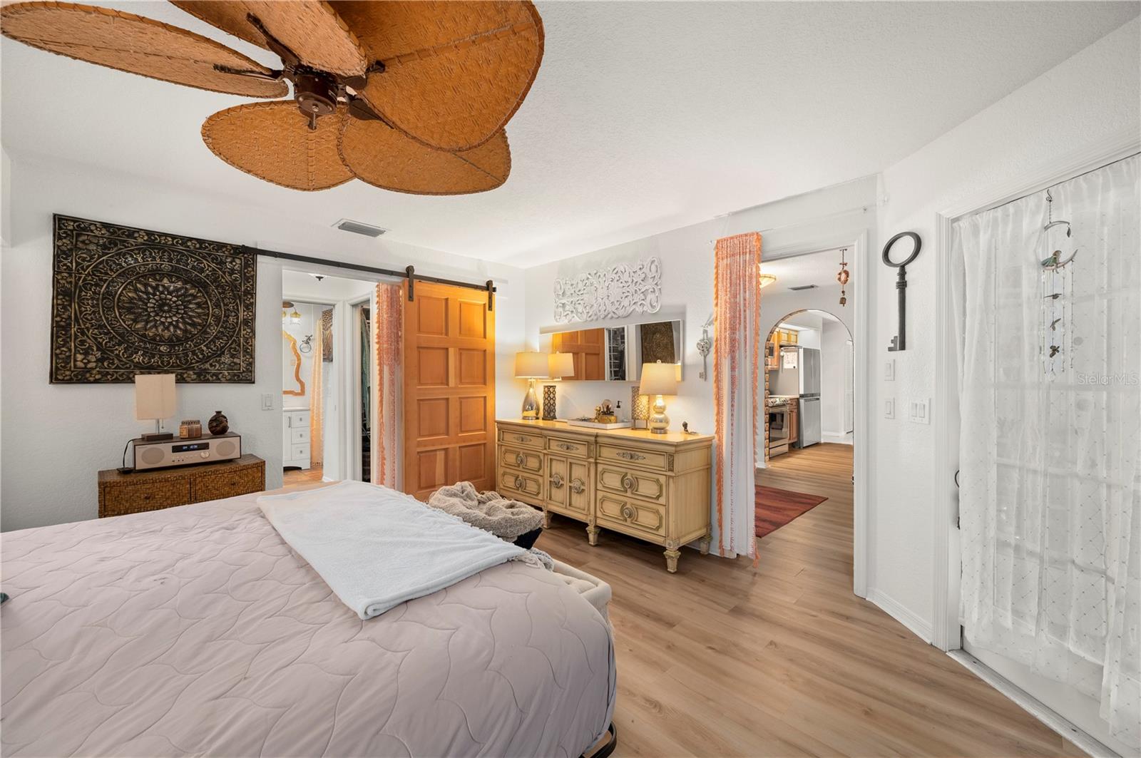 Image 24 of 77 For 28427 Sabal Palm Drive