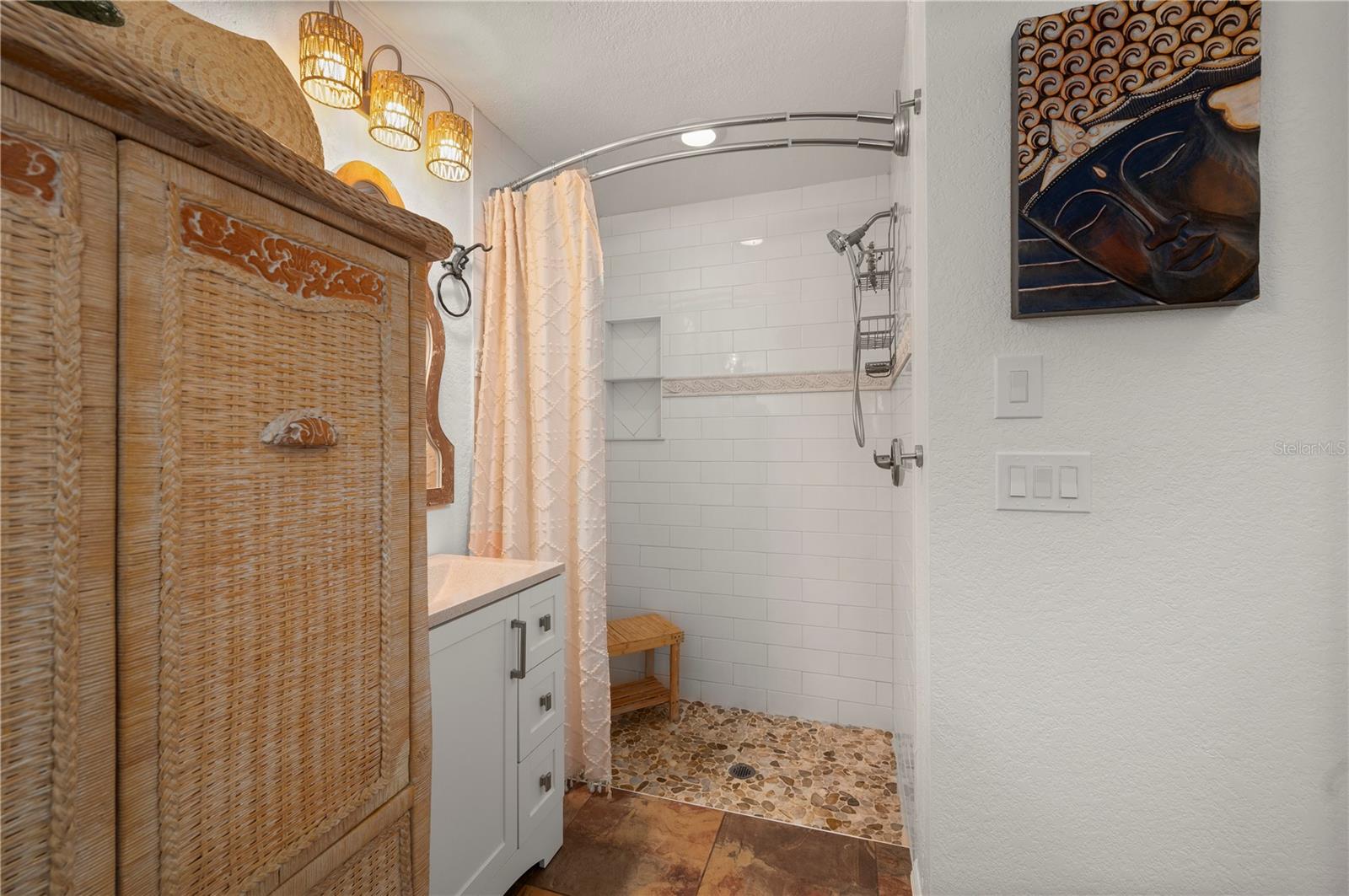 Image 28 of 77 For 28427 Sabal Palm Drive