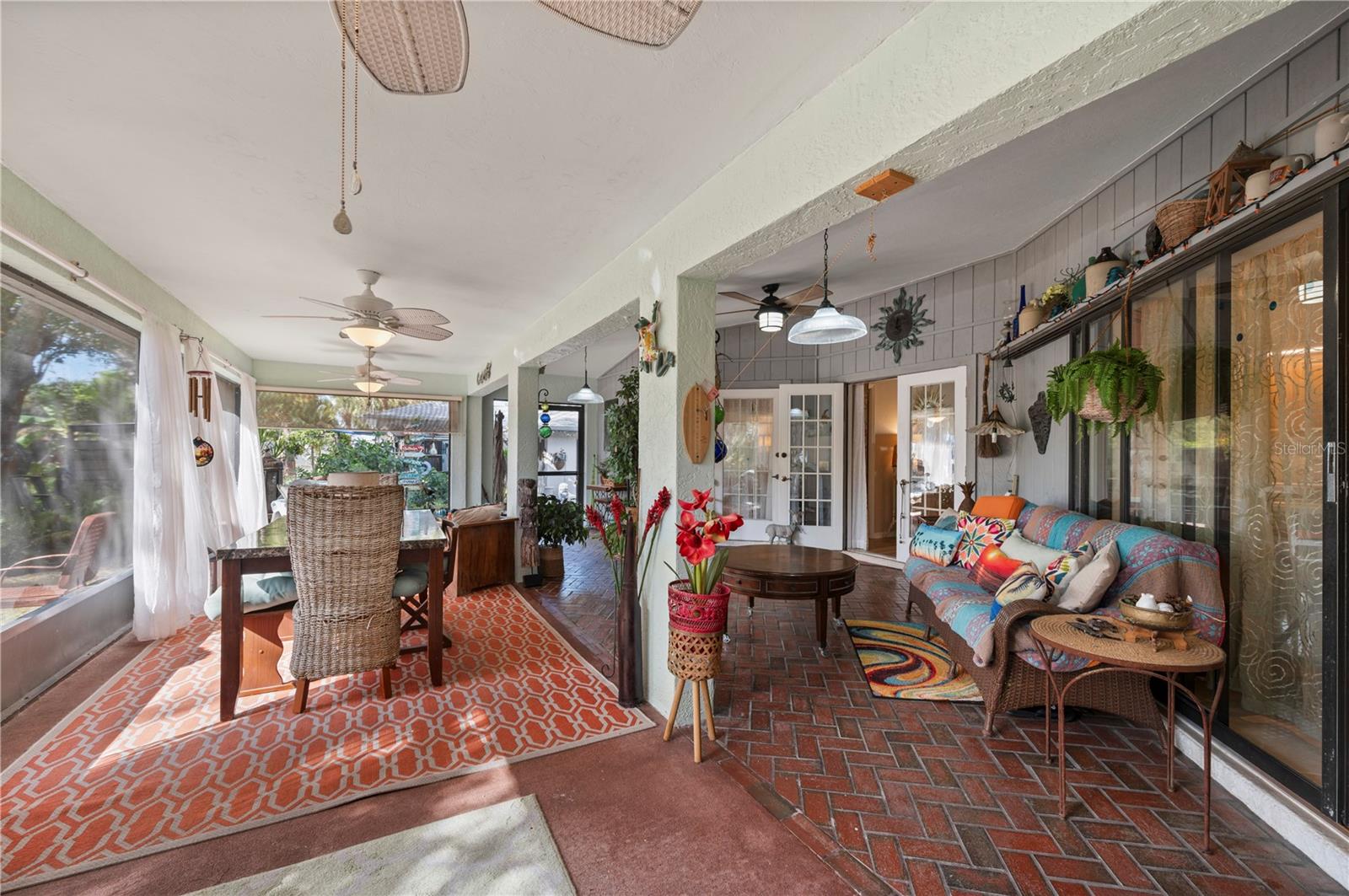 Image 38 of 77 For 28427 Sabal Palm Drive