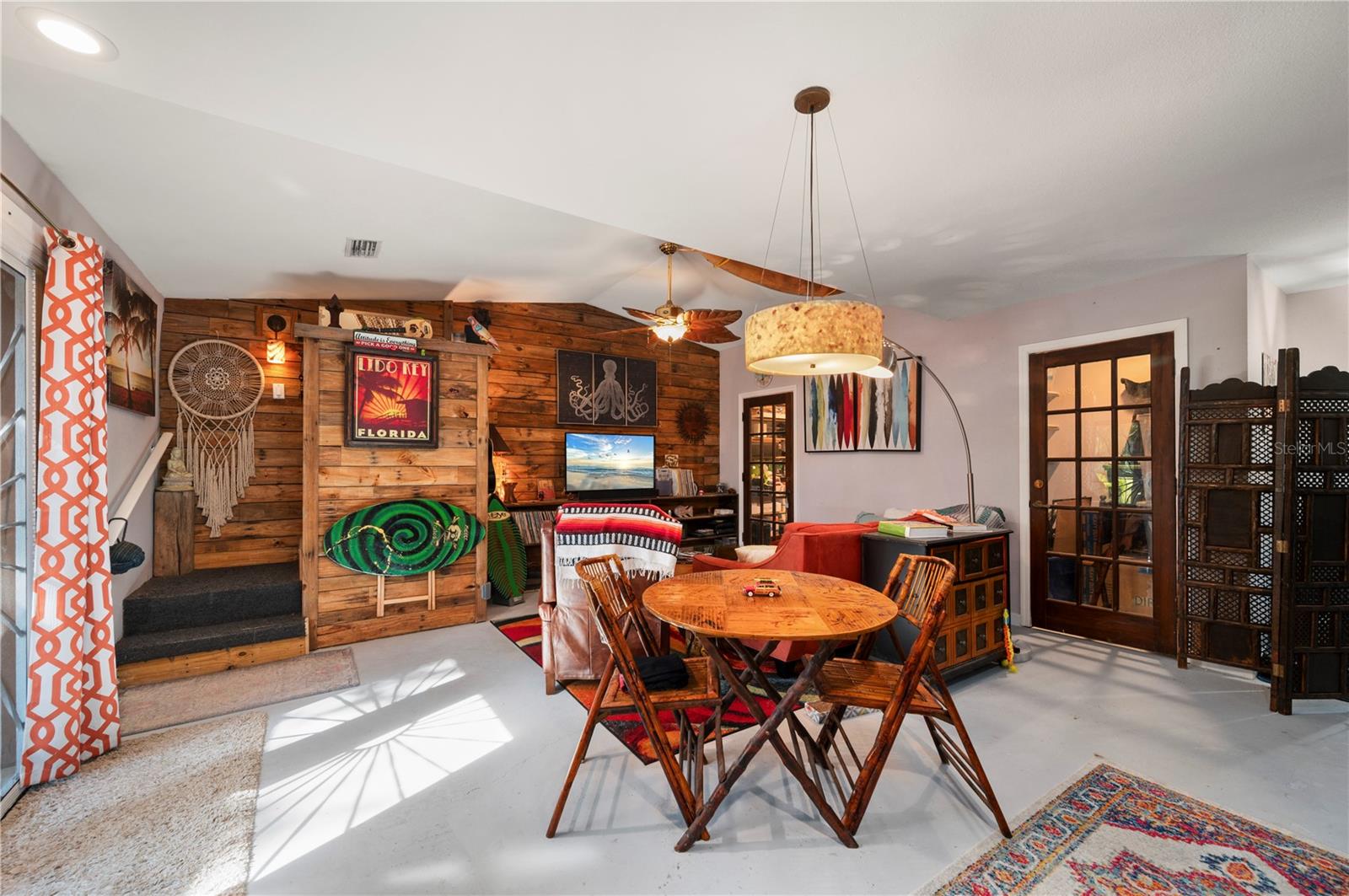 Image 45 of 77 For 28427 Sabal Palm Drive