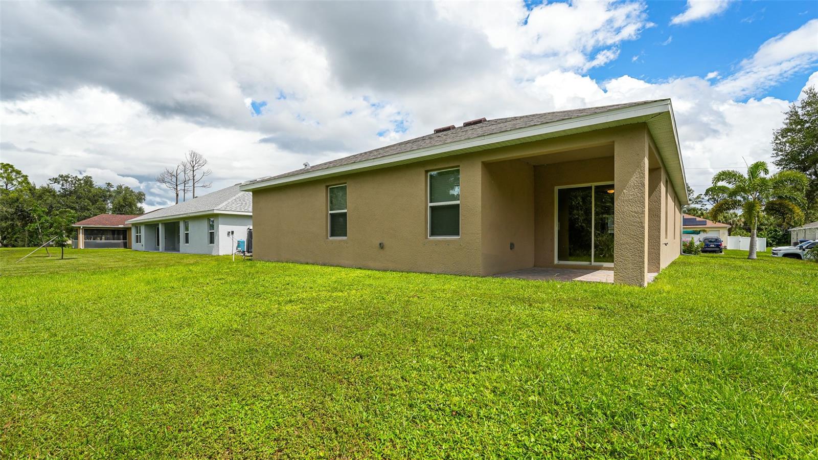 Image 20 of 27 For 2261 Barrister Street