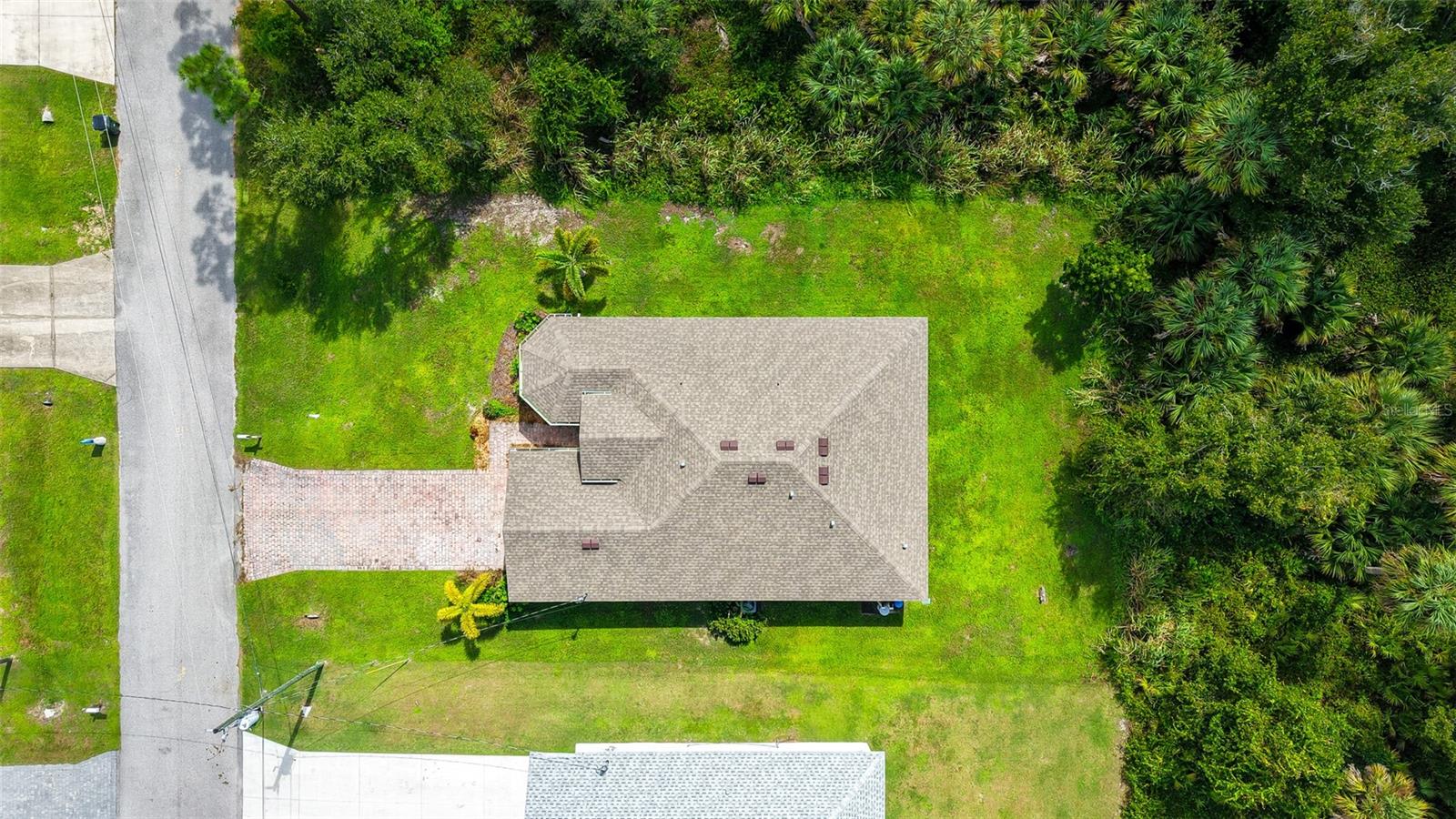 Image 22 of 27 For 2261 Barrister Street