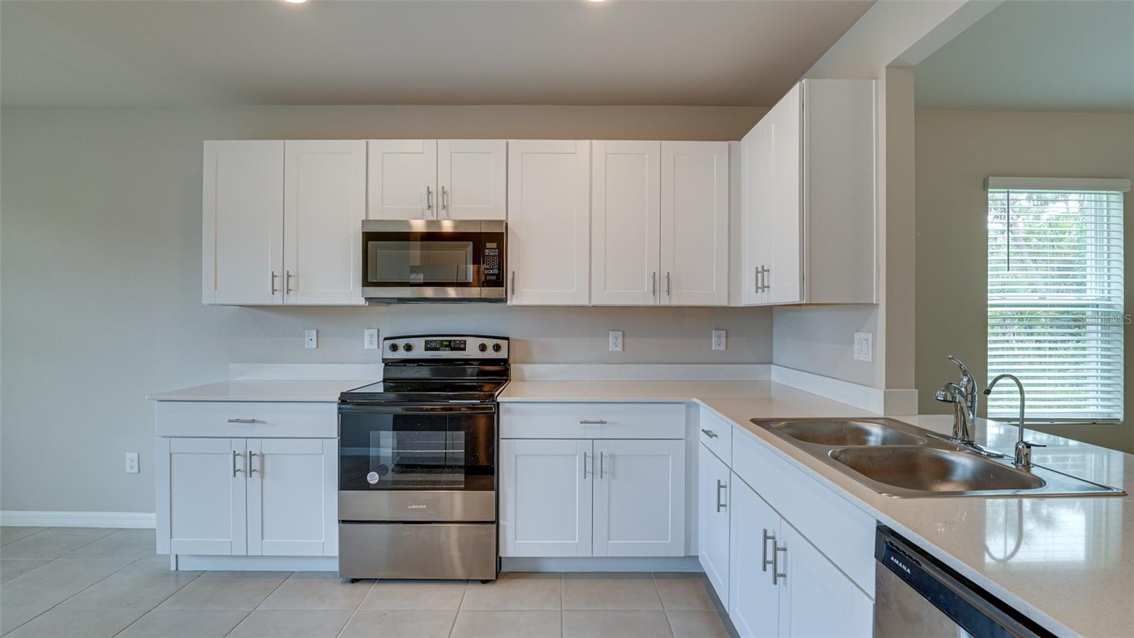 Image 8 of 27 For 2261 Barrister Street