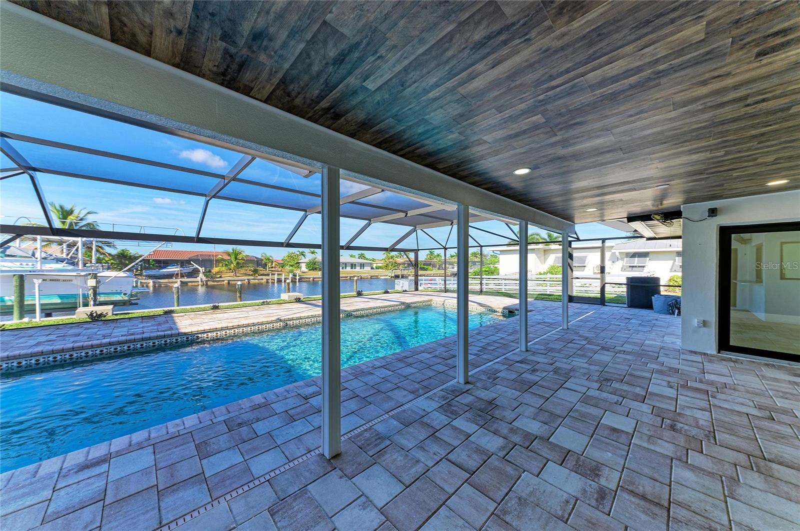 Image 57 of 73 For 258 Tait Terrace Se