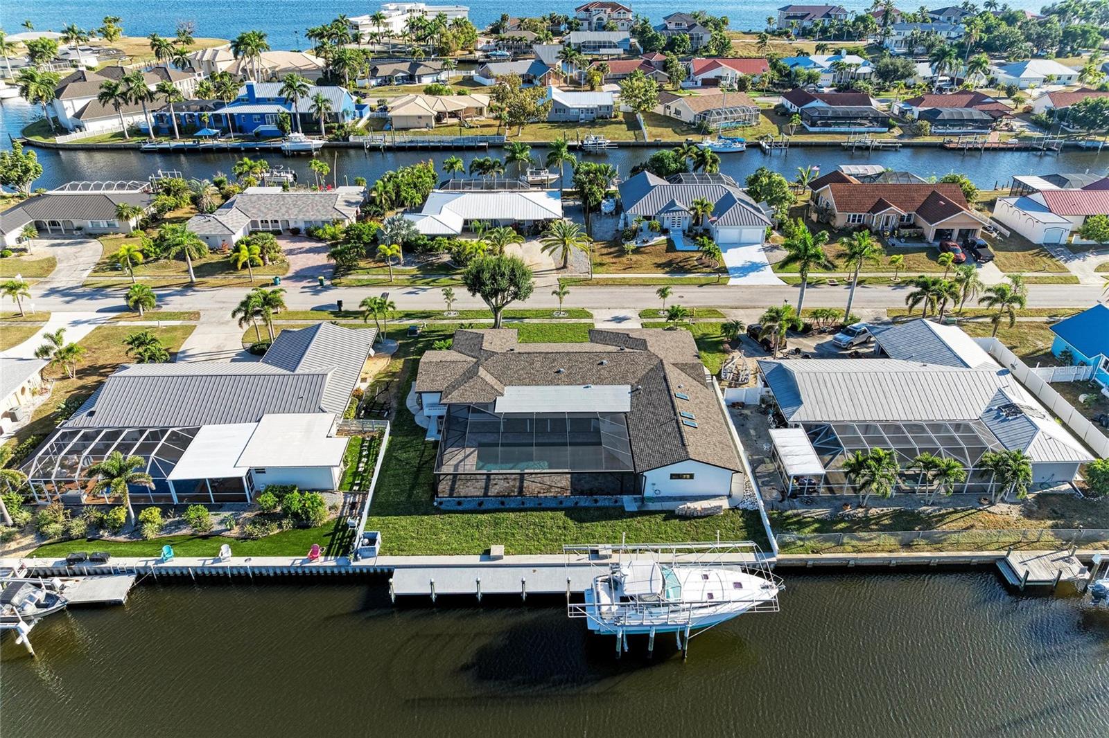 Image 71 of 73 For 258 Tait Terrace Se