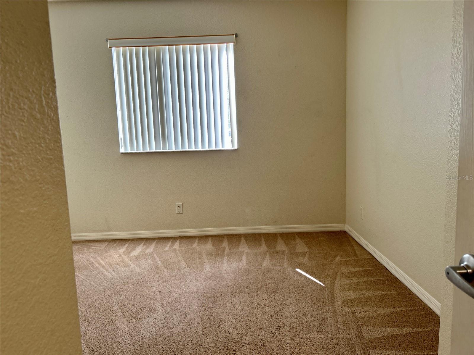 Image 10 of 18 For 1490 San Cristobal Avenue B4