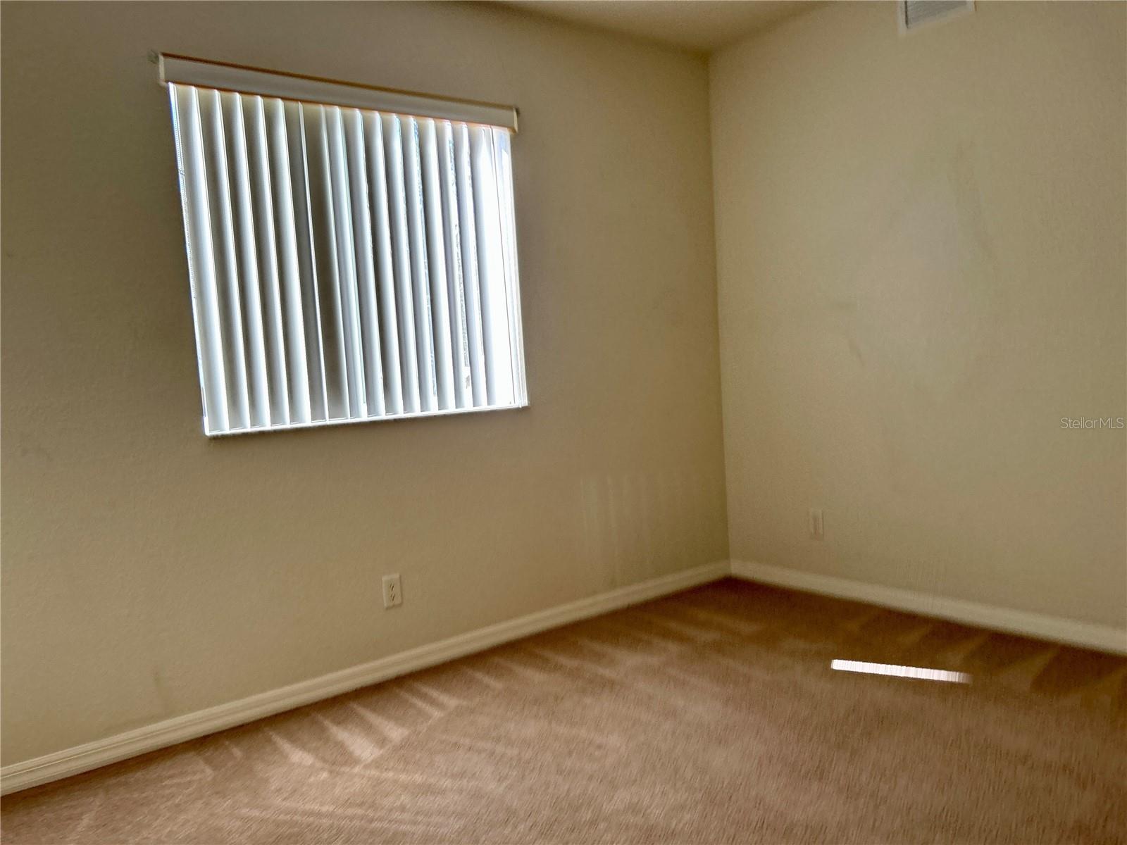 Image 8 of 18 For 1490 San Cristobal Avenue B4