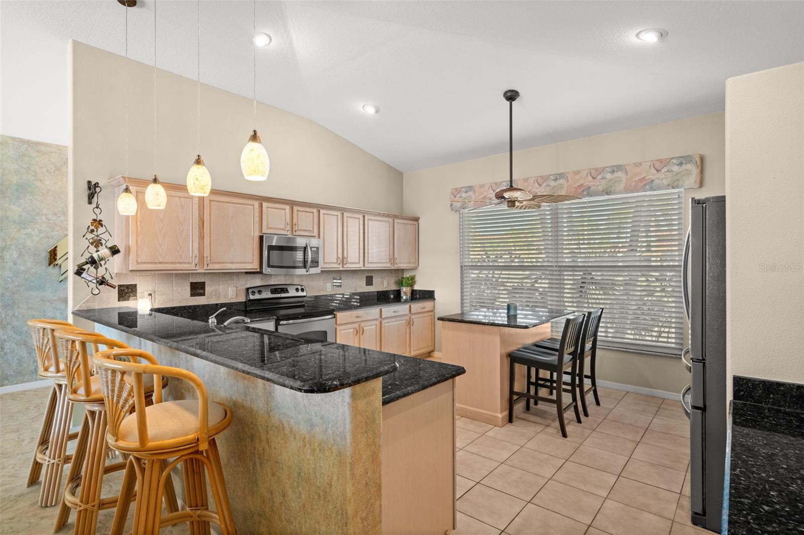 Image 14 of 50 For 626 Cape Coral Parkway W