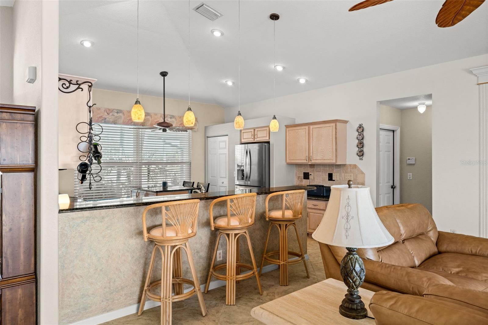 Image 17 of 50 For 626 Cape Coral Parkway W