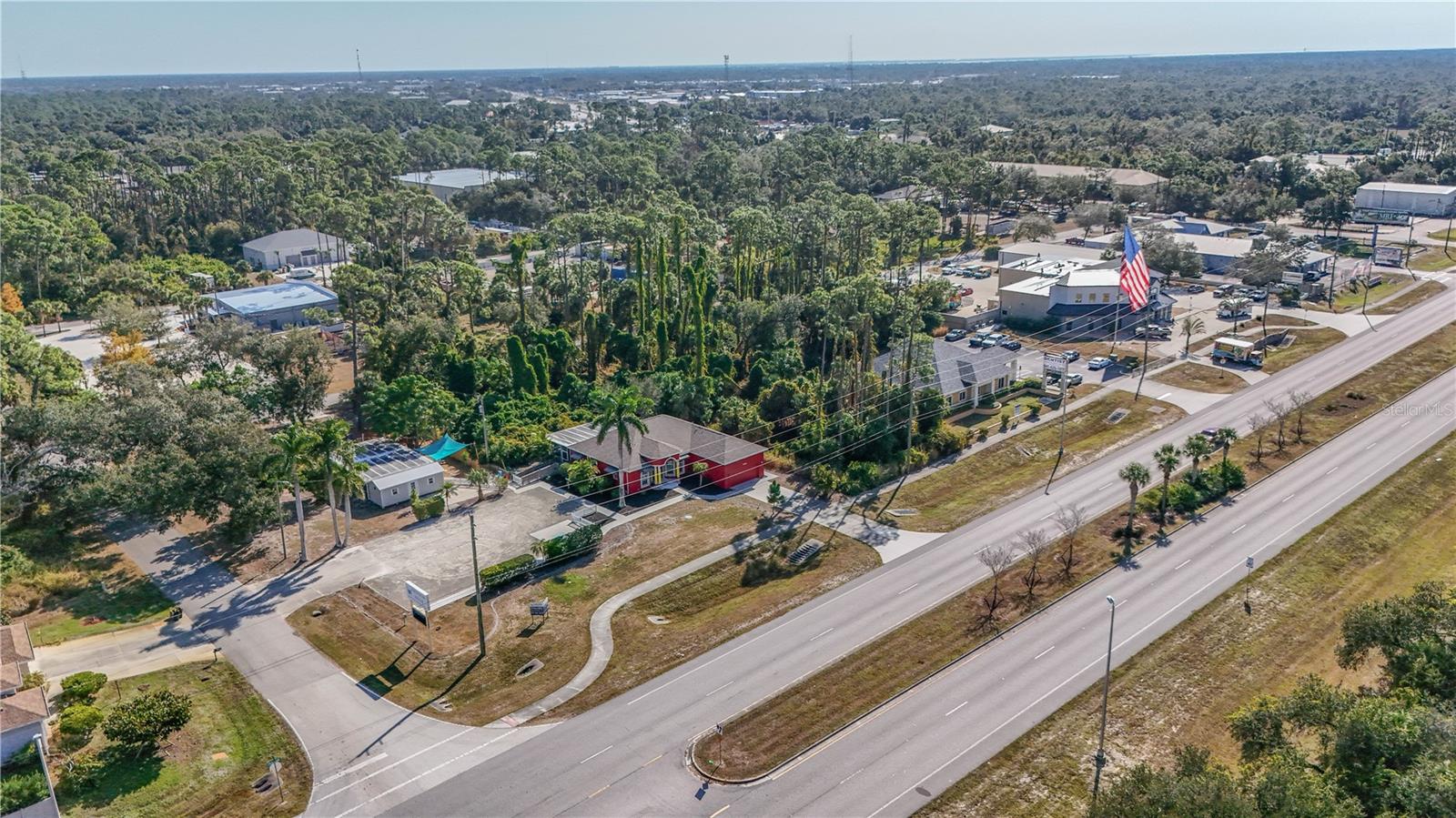 Image 29 of 61 For 17162 Toledo Blade Boulevard