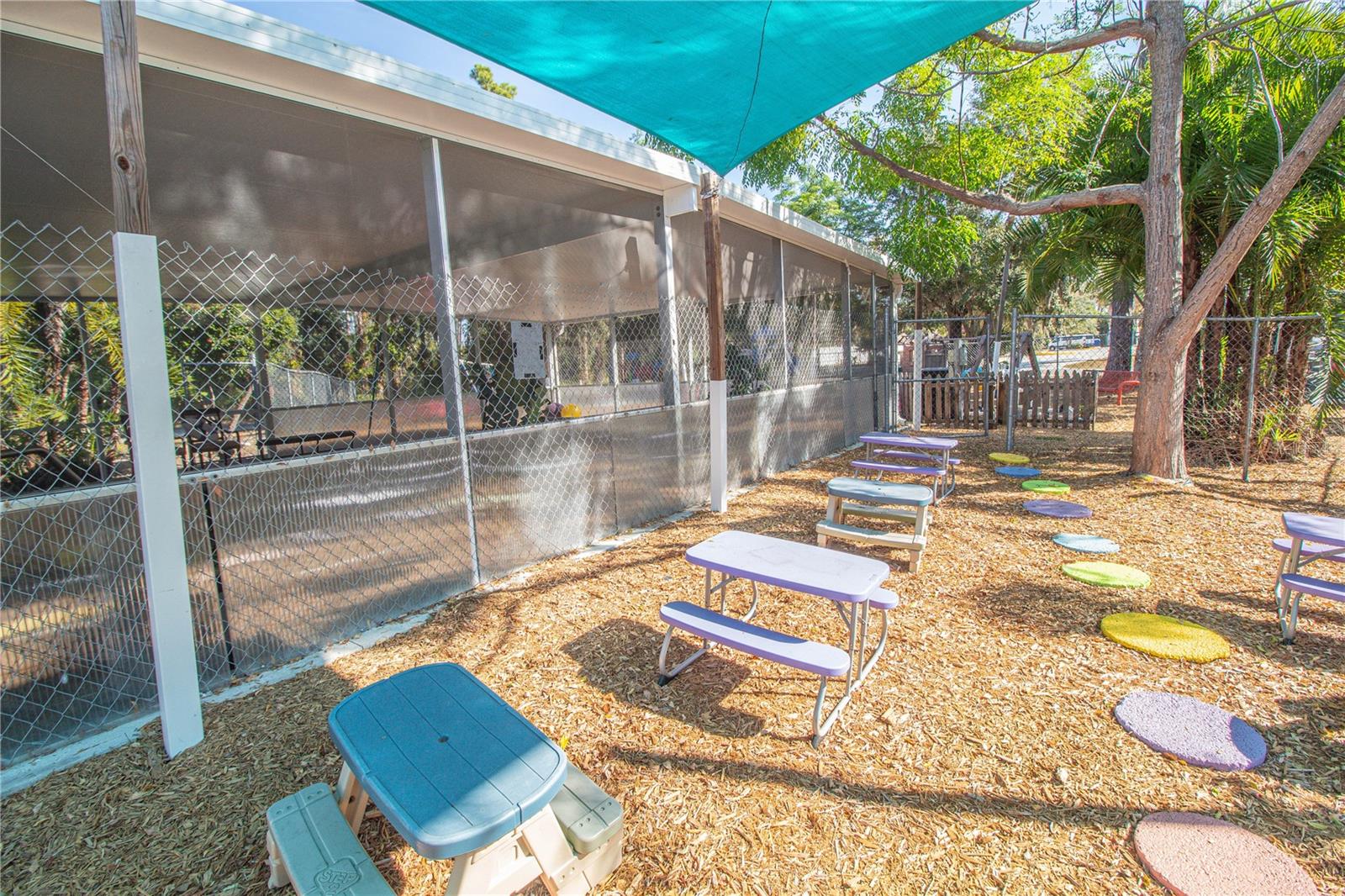 Image 39 of 61 For 17162 Toledo Blade Boulevard