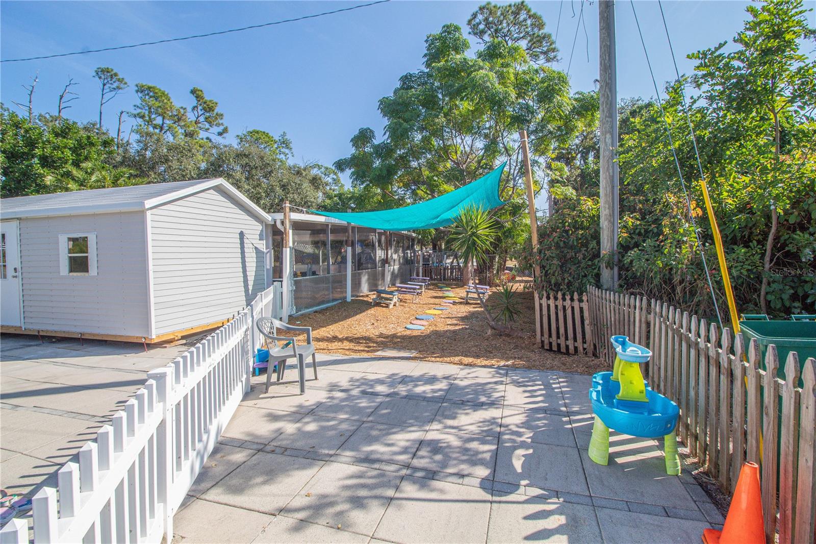 Image 42 of 61 For 17162 Toledo Blade Boulevard