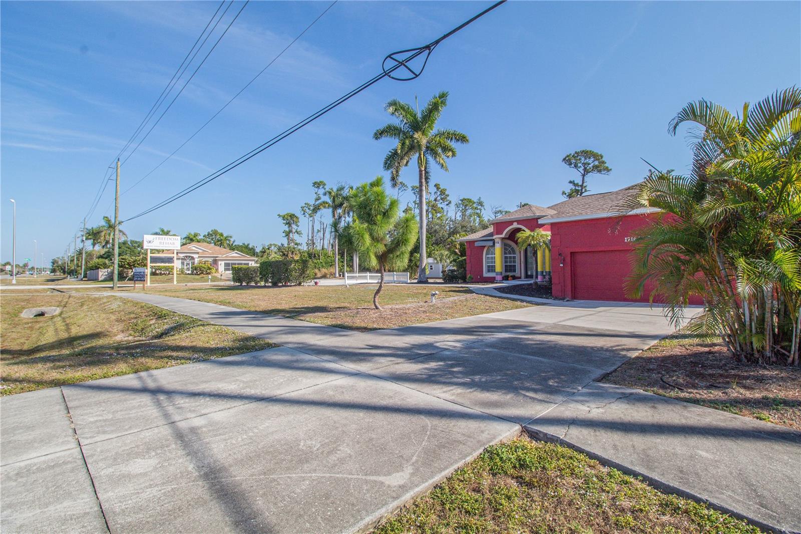 Image 48 of 61 For 17162 Toledo Blade Boulevard