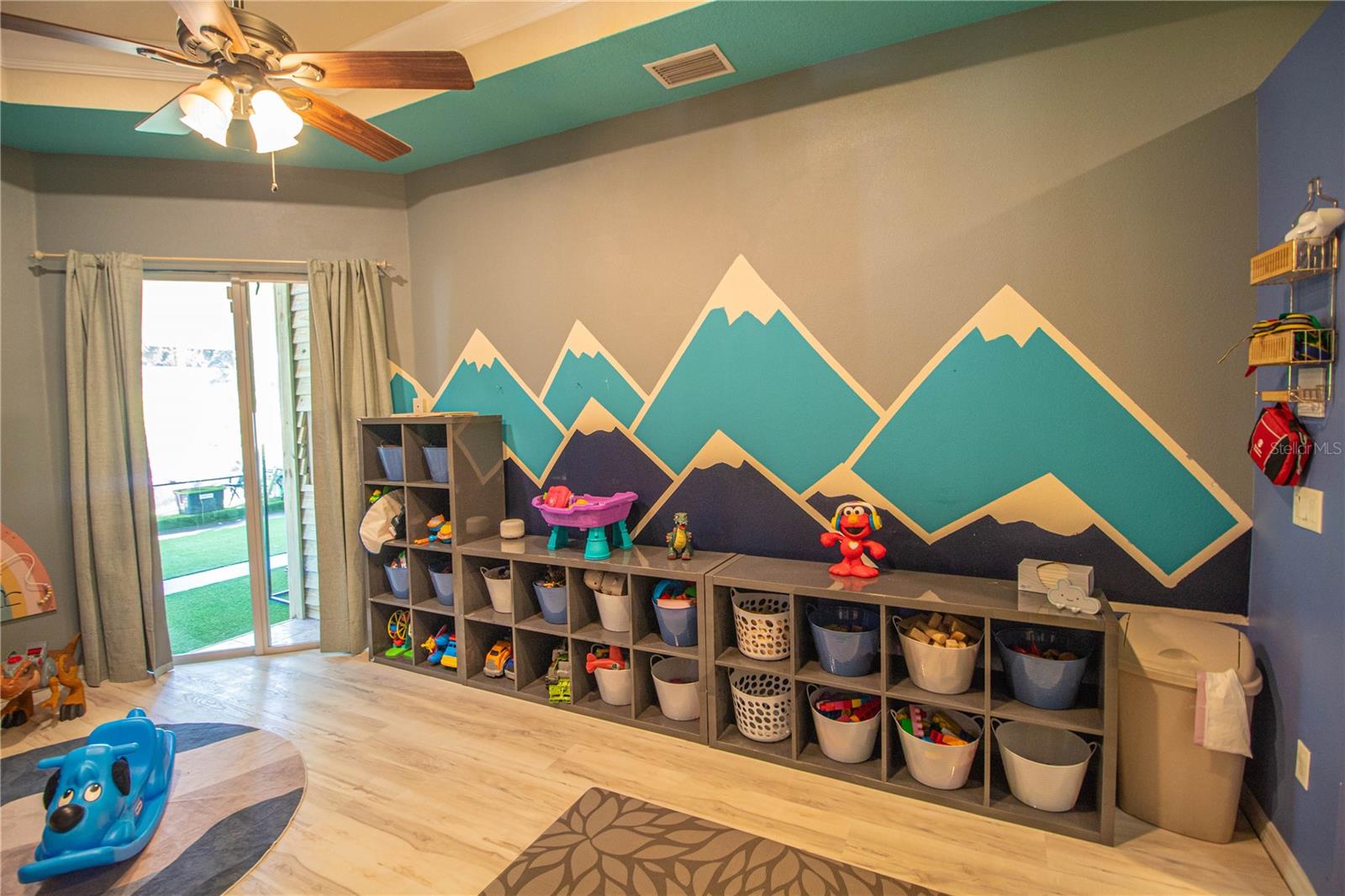 Image 5 of 61 For 17162 Toledo Blade Boulevard