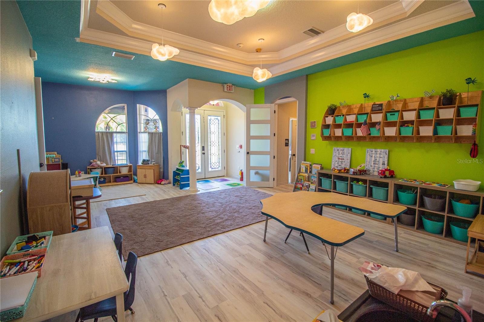 Image 51 of 61 For 17162 Toledo Blade Boulevard