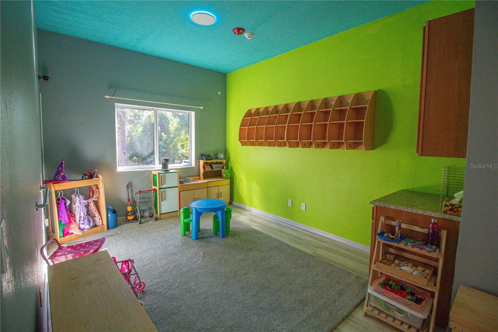 Image 56 of 61 For 17162 Toledo Blade Boulevard