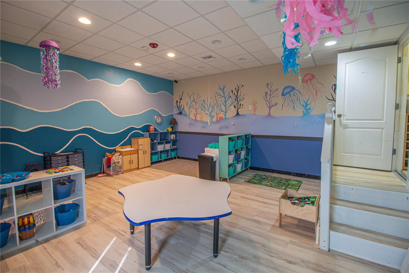 Image 57 of 61 For 17162 Toledo Blade Boulevard