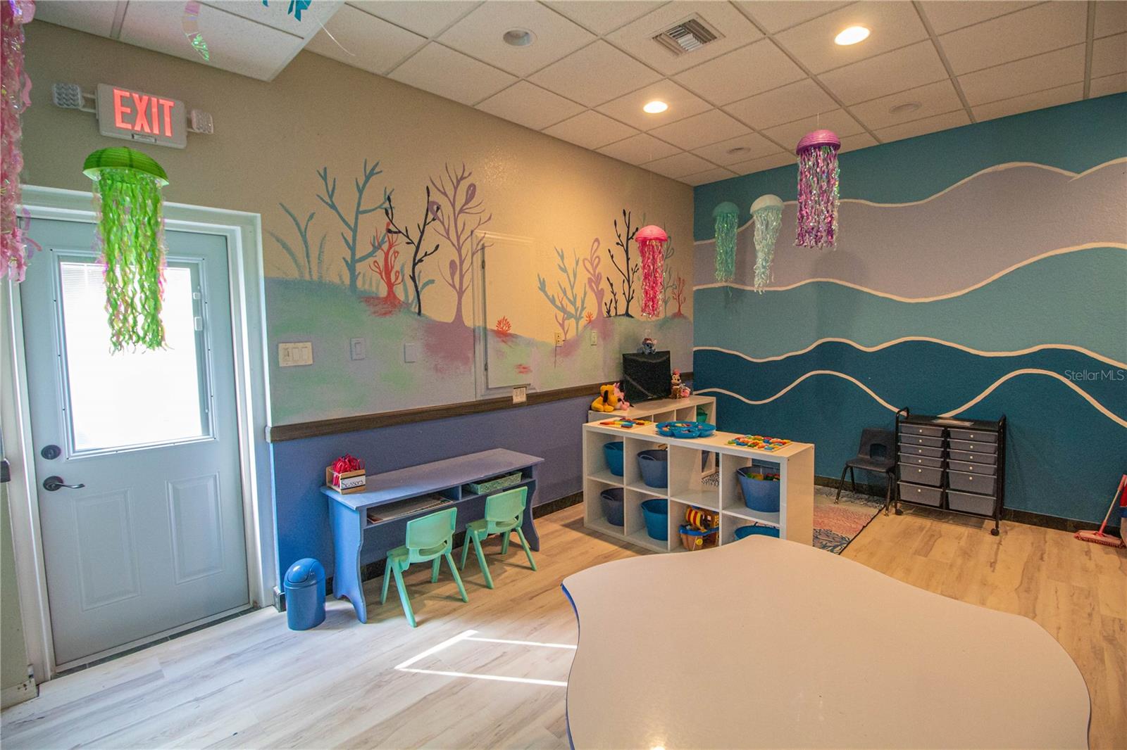 Image 59 of 61 For 17162 Toledo Blade Boulevard