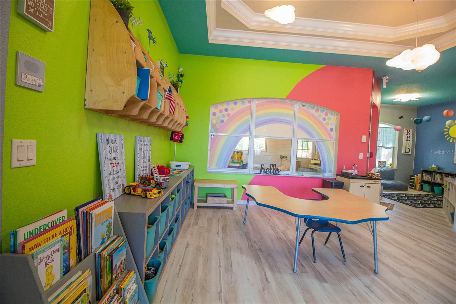 Image 6 of 61 For 17162 Toledo Blade Boulevard