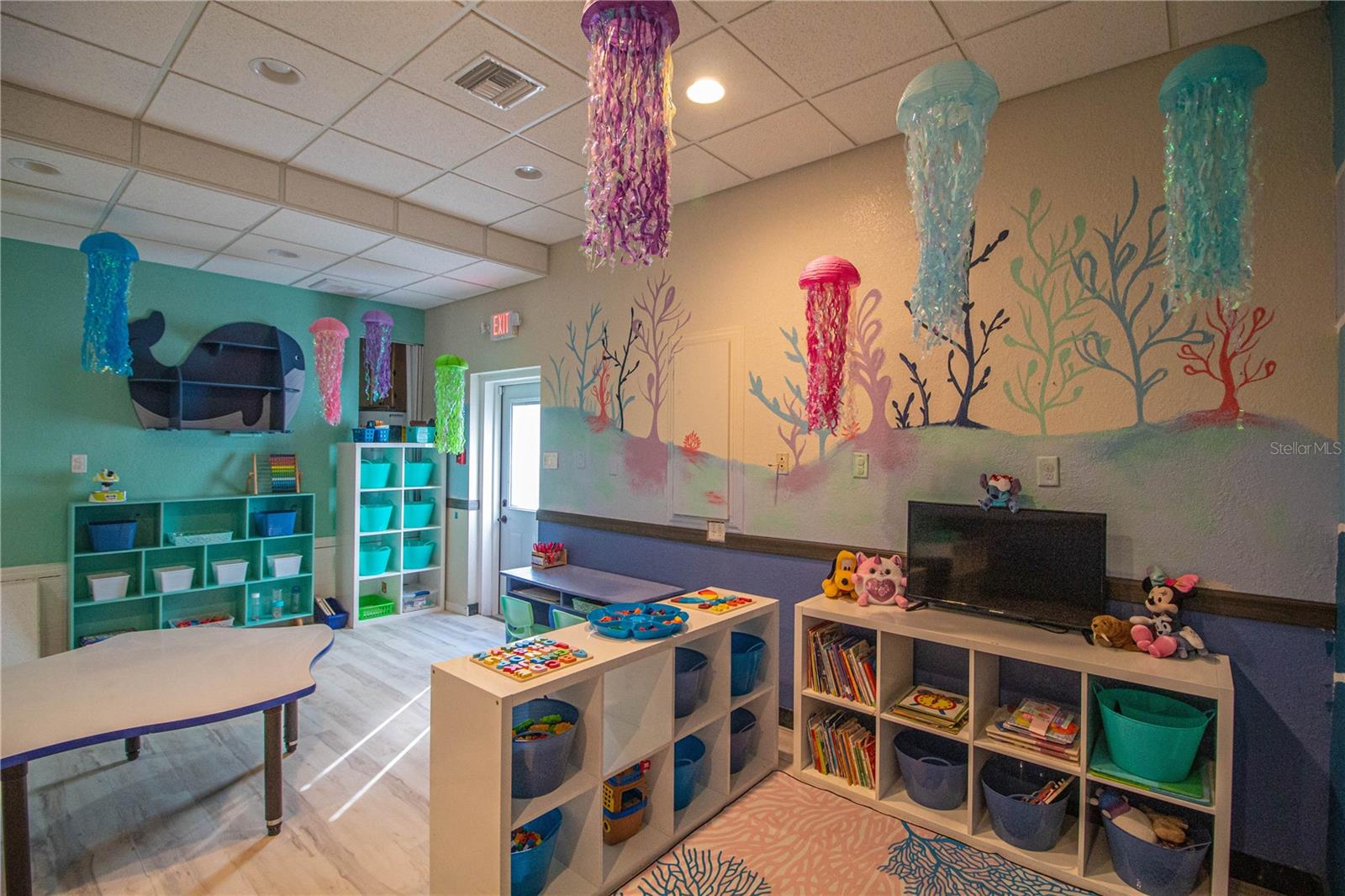 Image 60 of 61 For 17162 Toledo Blade Boulevard