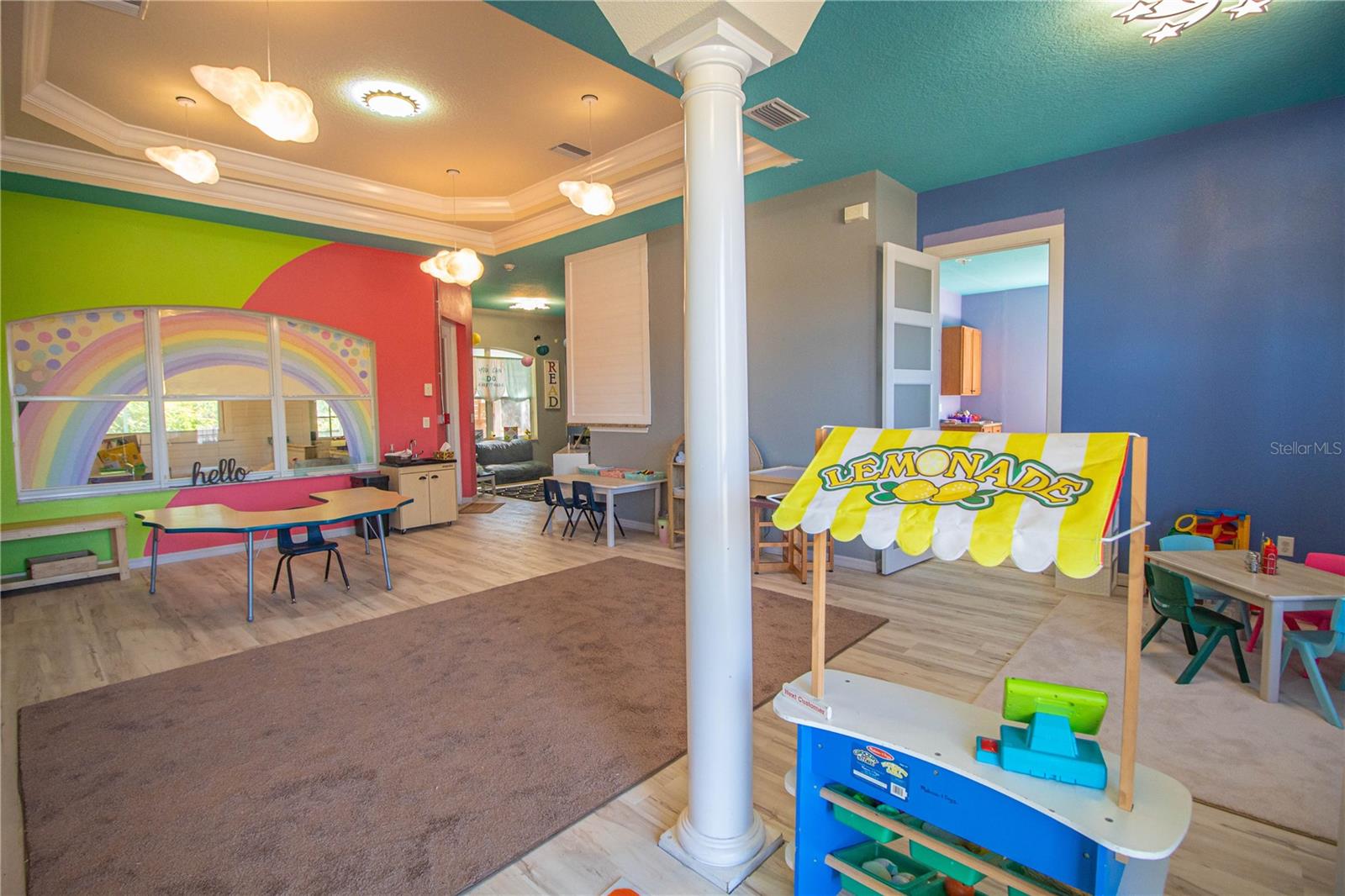 Image 8 of 61 For 17162 Toledo Blade Boulevard