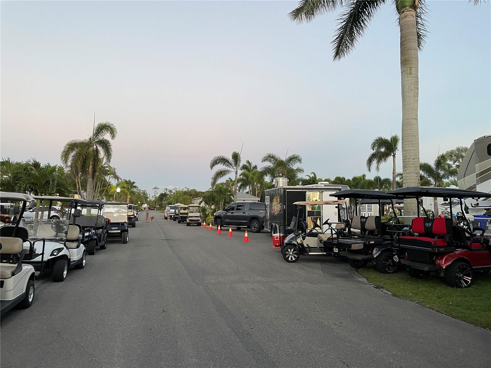 Image 14 of 43 For 10313 Nightwood Drive