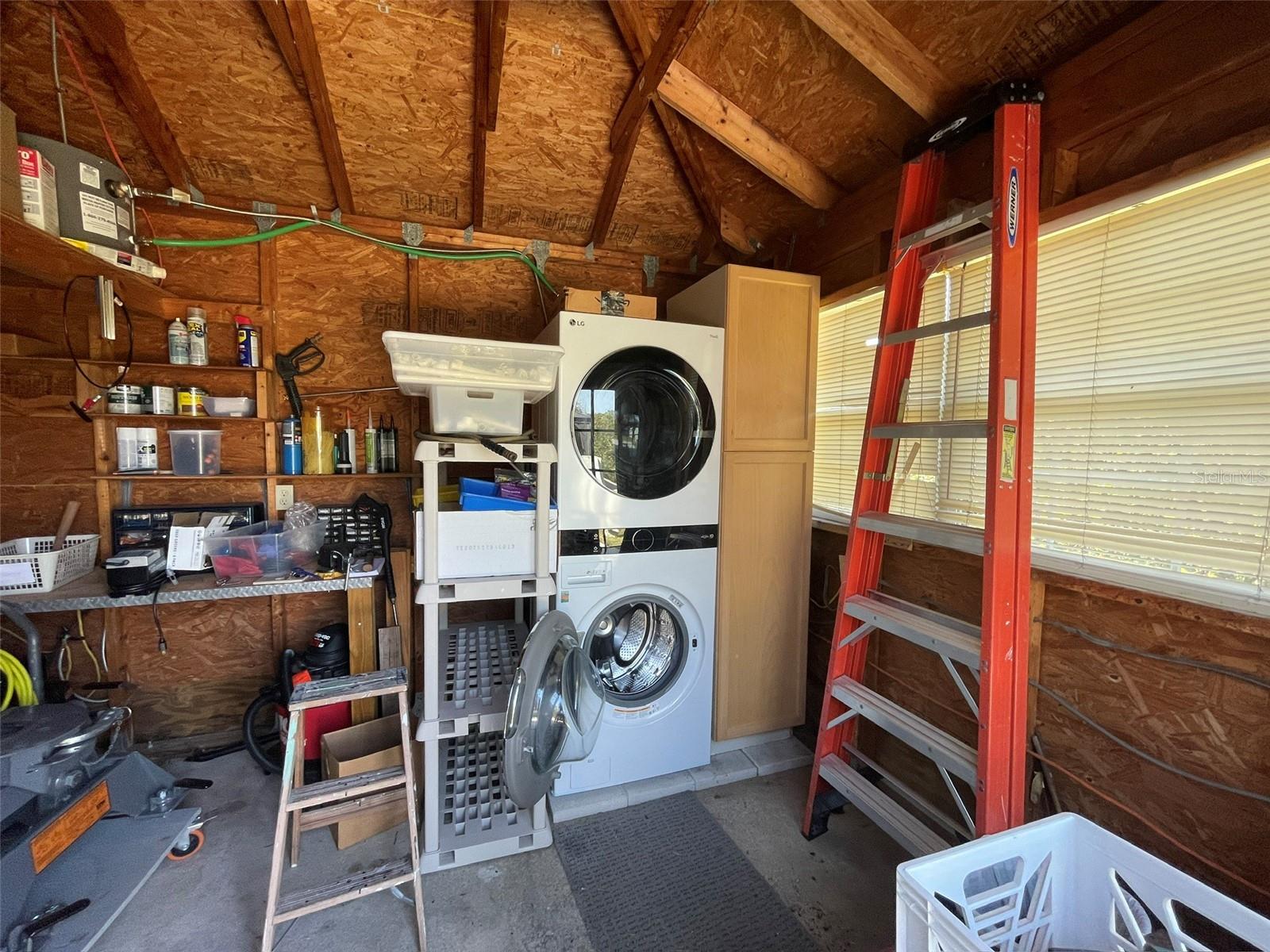 Image 20 of 43 For 10313 Nightwood Drive