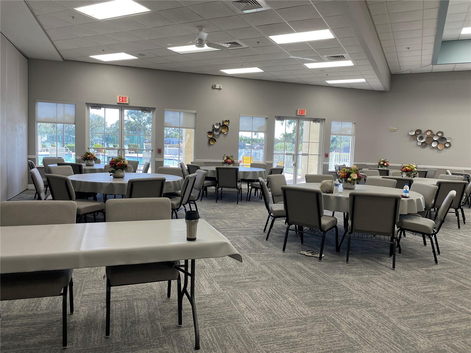 Image 39 of 43 For 10313 Nightwood Drive