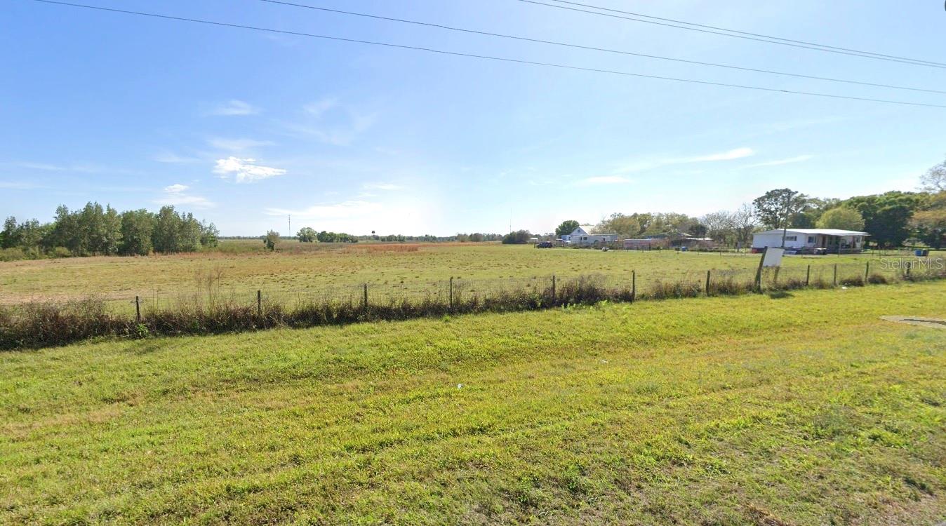 Image 4 of 27 For 702 160th Street