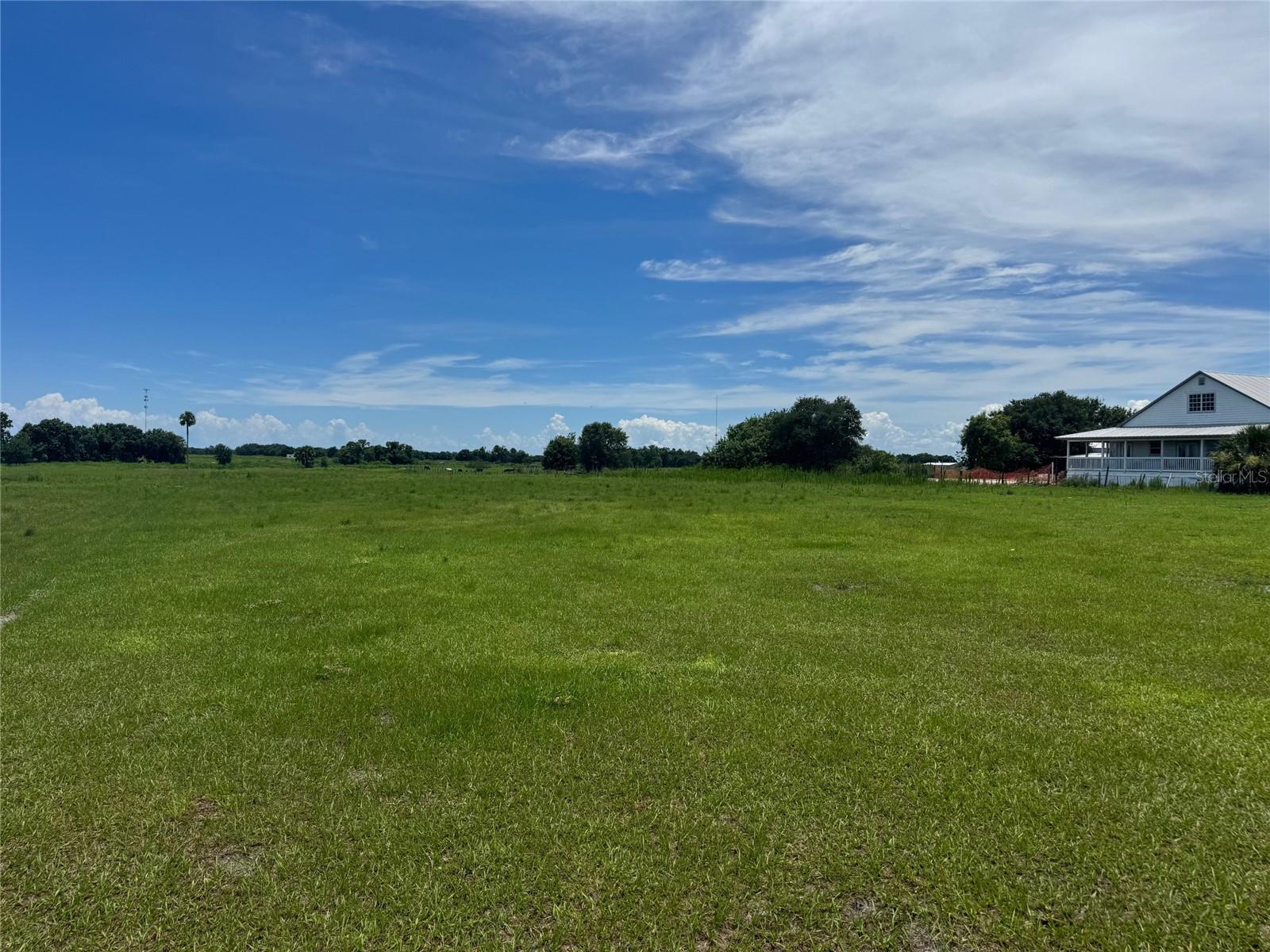 Image 7 of 27 For 702 160th Street