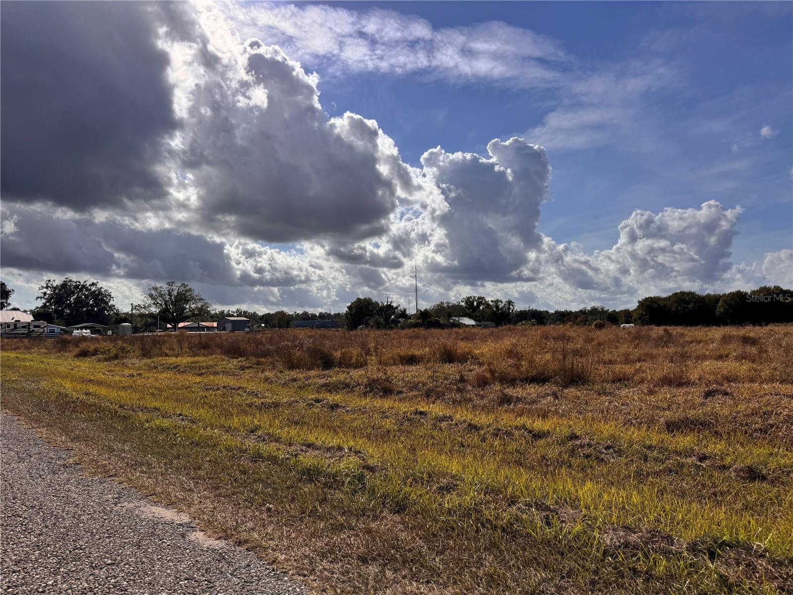 Image 6 of 8 For 4693 Provau Avenue