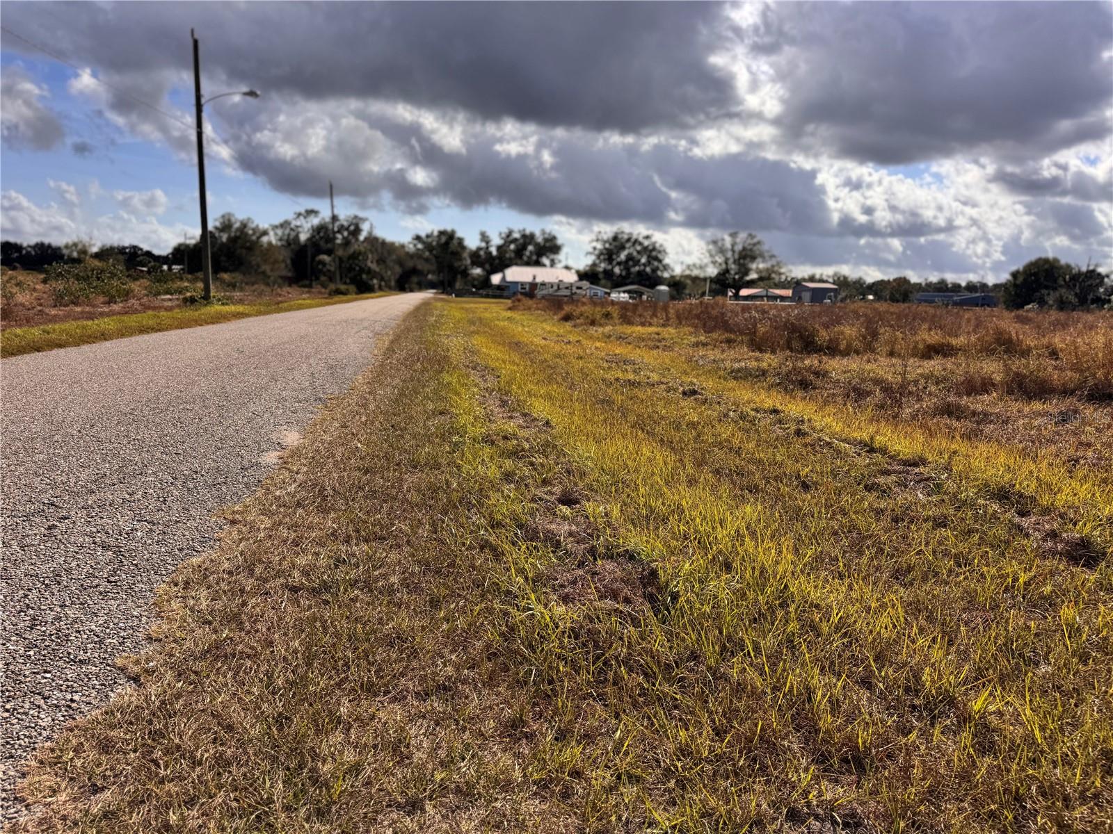 Image 7 of 8 For 4693 Provau Avenue