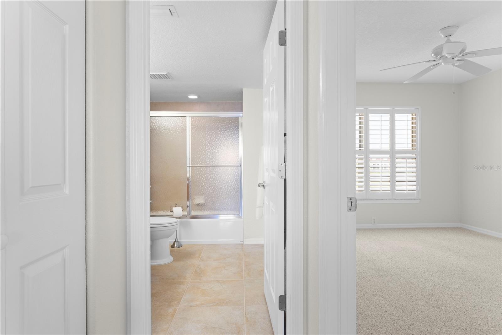 Image 38 of 56 For 101 Marion Court 221