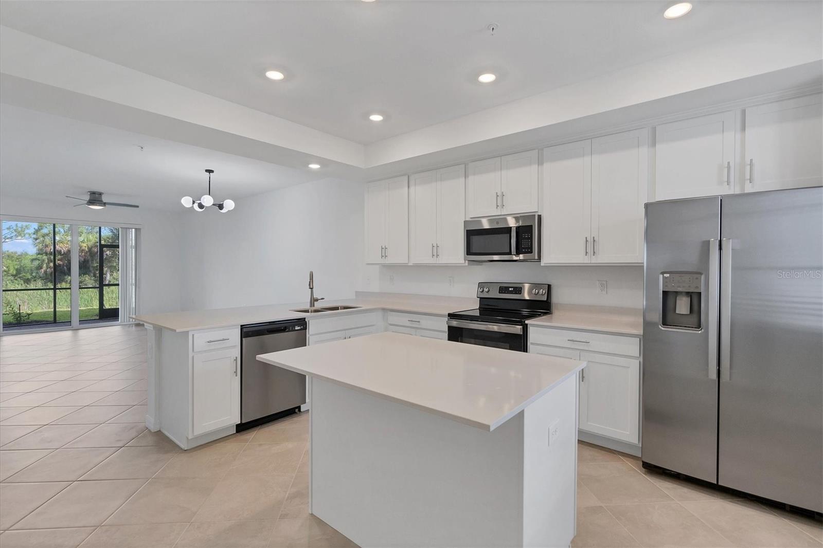 Image 8 of 49 For 12180 Wellen Golf Street 104