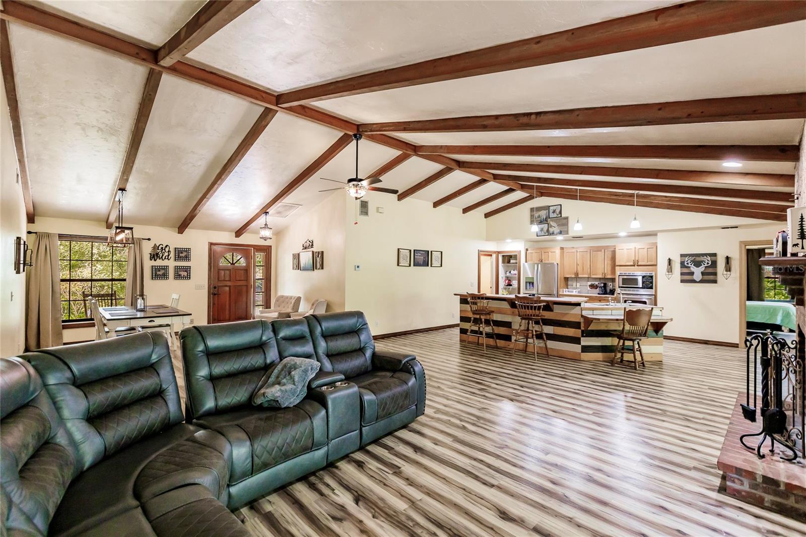 Listing photo id 9 for 5826 Highway 72