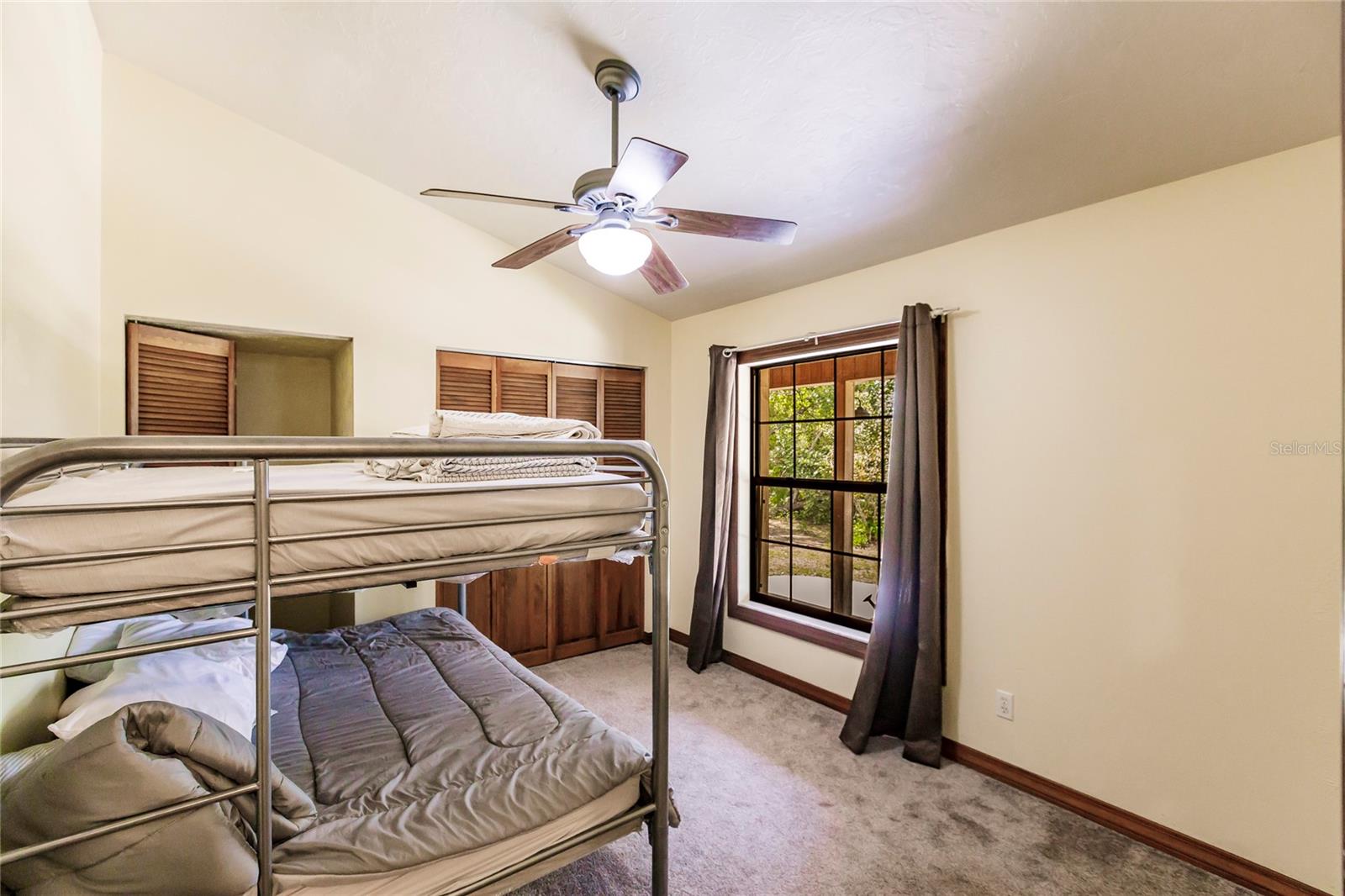 Listing photo id 22 for 5826 Highway 72